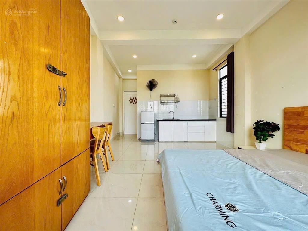 Phòng trọ quận 4 gần đh luật, đh rmit, đh tôn đức thắng