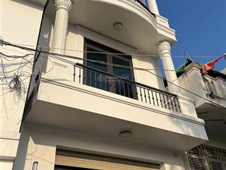 Căn 4 tầng 46m2 hướng tây nam trung tâm quận kiến an