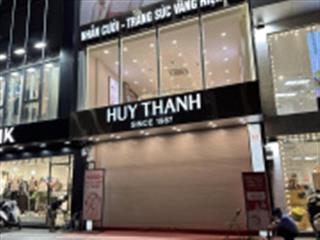 Siêu phẩm kinh doanh trần thái tông  dịch vọng 100m2x3 tầng mặt tiền 12m, phù hợp mọi mô hình