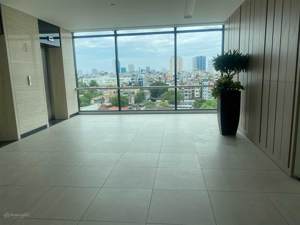 Cho thuê mặt bằng tầng 1, văn phòng tại tòa nhà sao mai, 21 lê văn lương, hà nội. call 0943 726 ***