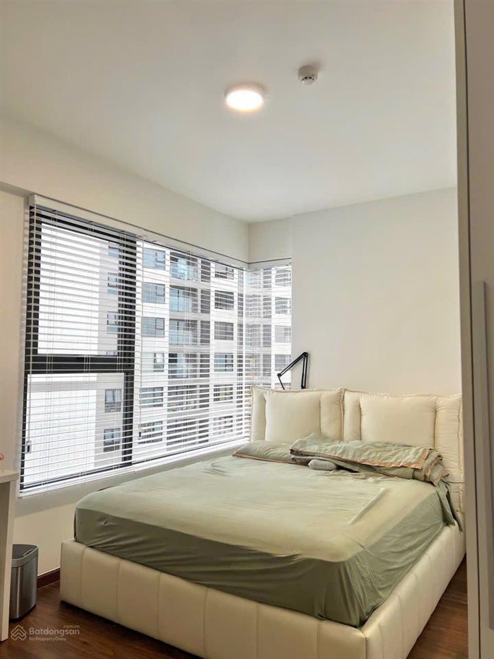 Căn hộ 75m2 2pn akari city giai đoạn 1 giá 3.35 tỷ, giai đoạn 2 giá 4 tỷ nhà mới view hồ bơi