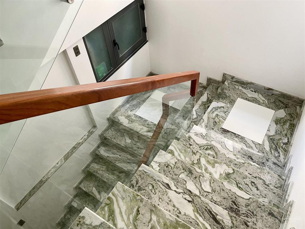 chính chủ  shophouse đường số 1, shr, thang máy, mt đường 24m, 5x21m, 18.8 tỷ