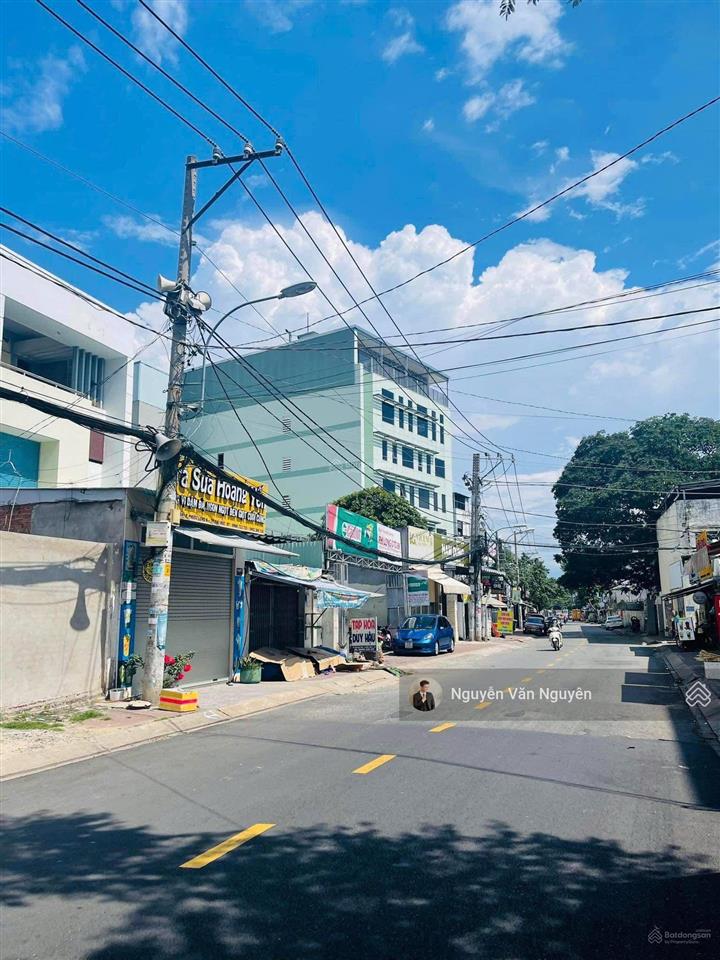 Bán lô đất 2 mt hồ bá phấn 253,7m2 (12 x 21m). xây được hầm 6 lầu. dt sàn 930m2. cạnh ga metro