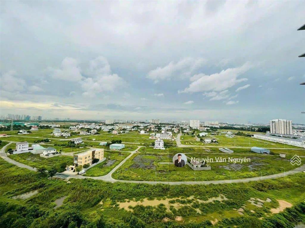 Cực hiếm ! bán lô góc 3 mặt tiền đẳng cấp kdc phú nhuận, q9. sử dụng thêm 1500m2. đối diện global