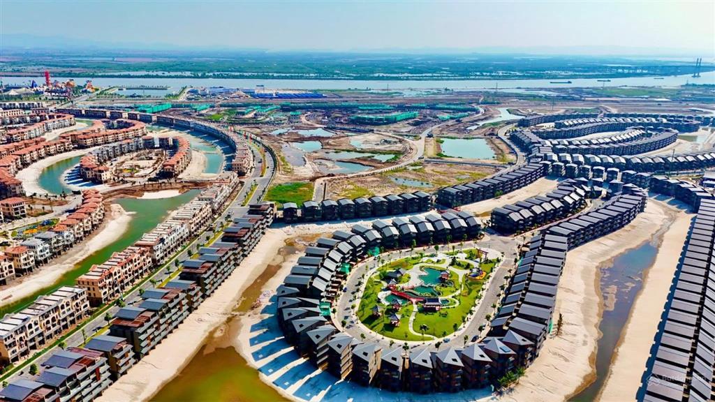 Bán biệt thự đơn lập vinhomes green paradise cần giờ  view trực diện biển hồ 800ha  tt chỉ 30%