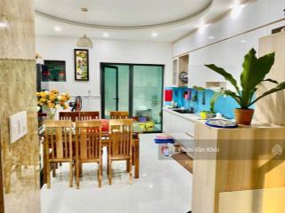 Nhà đường 15 đối diện chung cư thương mại, công viên cần bán để trả nợ gấp quý anh/chị ạ