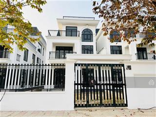 Các căn biệt thự song lập cuối cùng đóng tiến độ của dự án hud mê linh 5/2025.  xem thực tế
