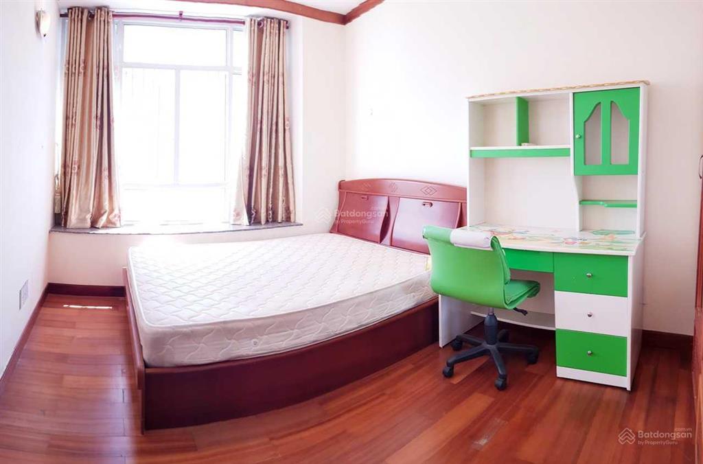 P gần đh tôn đức thắng 3,5tr giảm còn 3.1tr/th full tiện nghi, siêu thị, hồ bơi, công viên