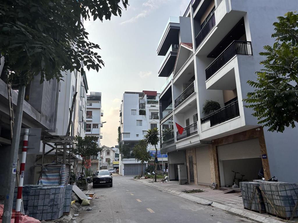 Hiếm bán lô đất góc 3 mặt thoáng khu tái định cư đầm nấm ngay hồ công viên khai sơn 75m2 giá 350tr