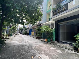 Đất đẹp sát siêu thị aeon dt 4 x 16.2m, giá 7.8 tỷ  xe hơi tránh nhau