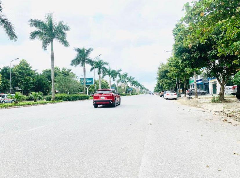 Bán đất mặt đường kinh doanh đại lộ lê nin kinh doanh mọi mặt hàng sổ đỏ 100%