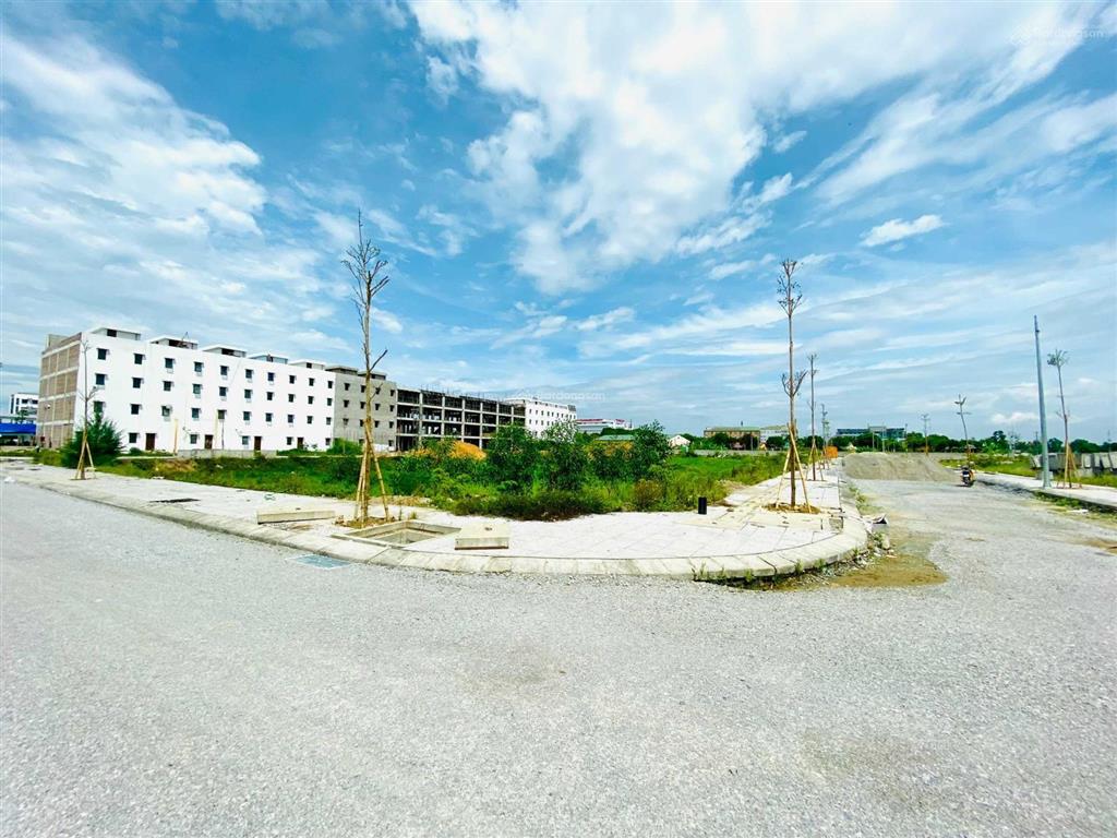 Bán đất kinh doanh dự án golden city 5 gần ngã tư cực kỳ thoáng gần ngay ngã tư golden city 5a