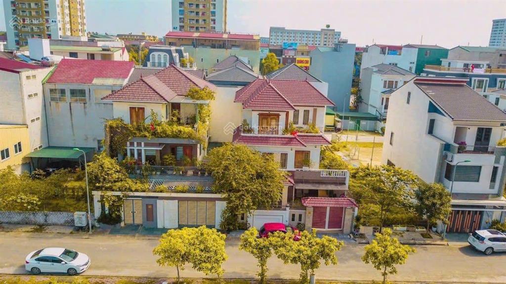 Bán đất mặt đường lê văn miến cách phạm đình toái 100m giá tốt vị trí trung tâm kinh doanh tốt