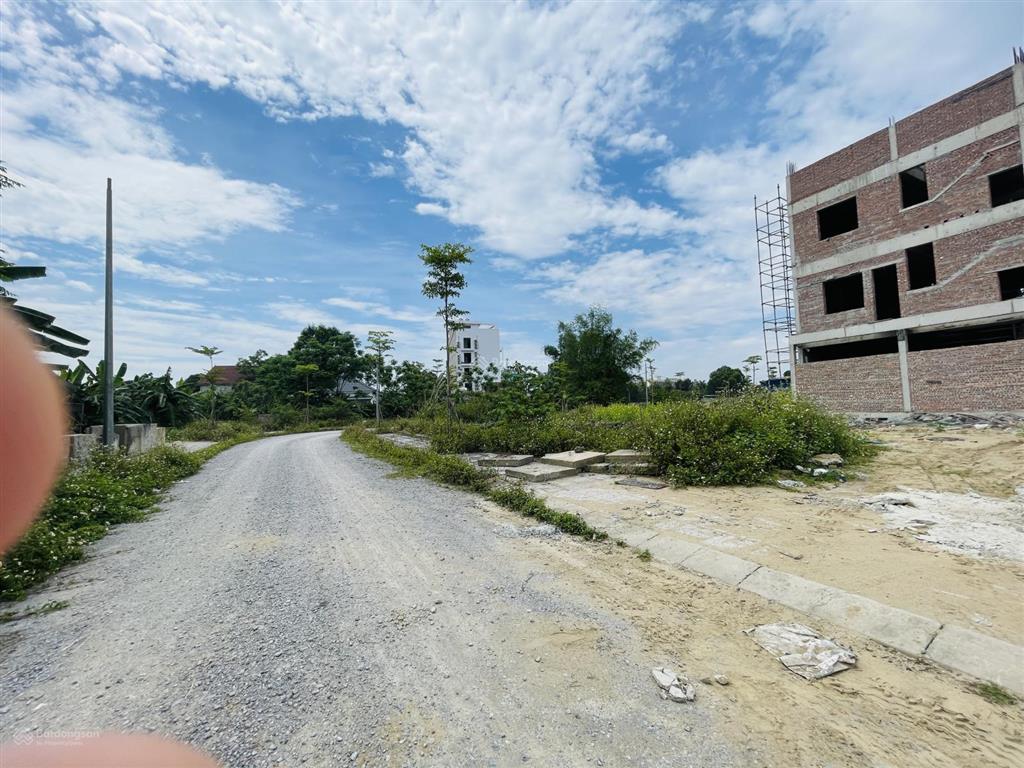 Bán đất đối diện bệnh viện ba lan mới lối 2 đường đại lộ xô viết nghệ tĩnh, giá đầu tư hạ tầng đẹp