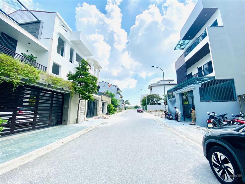 Bán đất mặt đường 30m đại thành nghi phú diện tích 160m2 đường rải thảm 30m siêu đẹp