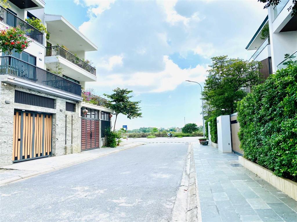 Bán đất mặt đường 30m đại thành nghi phú diện tích 160m2 đường rải thảm 30m siêu đẹp