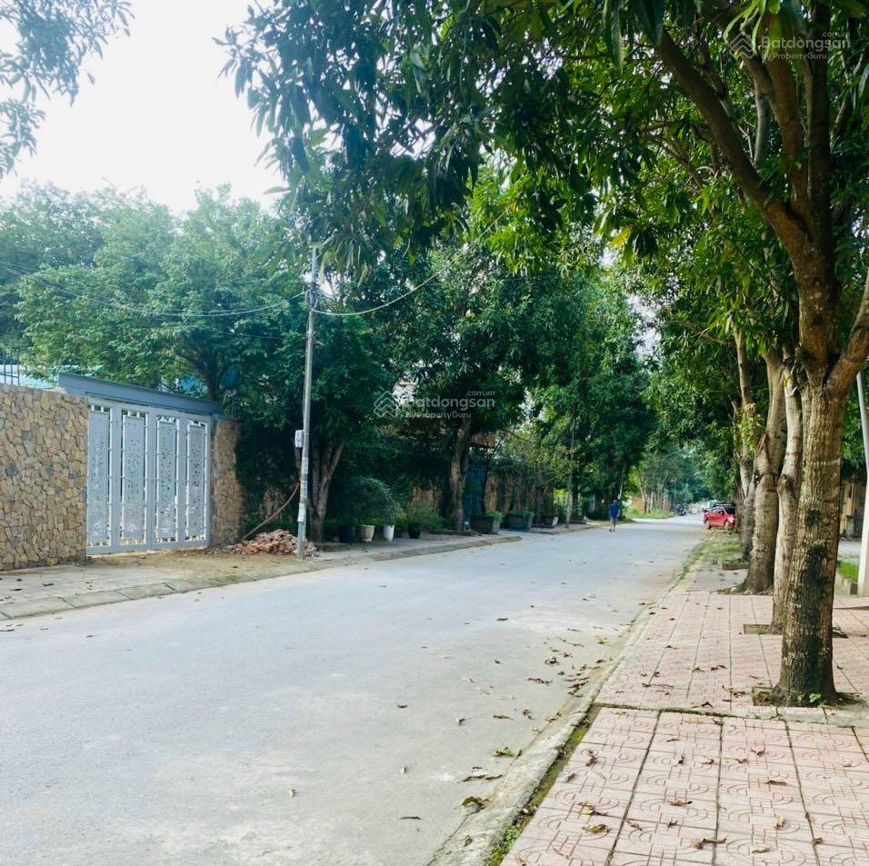 Bán lô đất khu đô thị vinaconex 9, lối 2 đường đại lộ 32 mặt tiền rộng xây nhà đẹp.