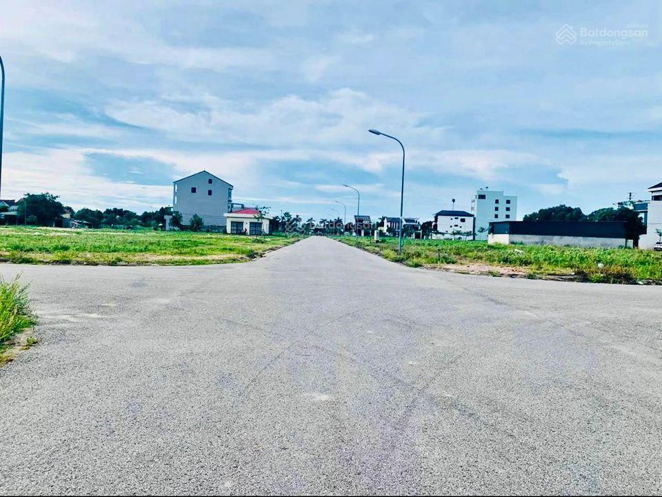 Bán đất đấu giá xóm 5, nghi phú đường rộng 16m hướng tây nam giá tốt đất cực đẹp hạ tầng đẹp