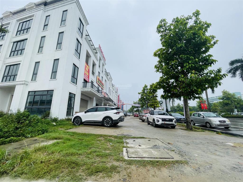 Bán đất đối diện bệnh viện ba lan mới lối 3 đường đại lộ xô viết nghệ tĩnh giá chạm đáy đầu tư tốt