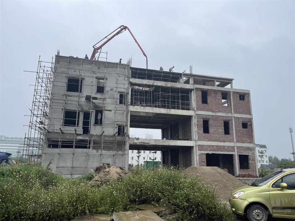 Bán đất đối diện bệnh viện ba lan mới lối 3 đường đại lộ xô viết nghệ tĩnh giá chạm đáy đầu tư tốt