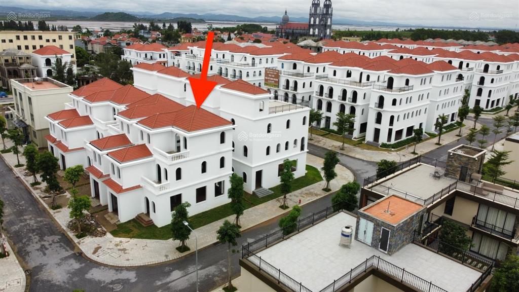 Bán biệt thự vip góc sổ đỏ tại long beach luxury, trà cổ, móng cái