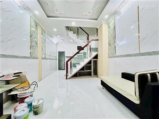 Bán nhà shr, huỳnh tấn phát, phú xuân, nhà bè, 4m x 10m, nhà 3 tầng 4pn, giá 2,35 tỷ.