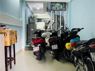 Bán nhà, đường huỳnh tấn phát, phường tân thuận tây, quận 7 ngang 3m x 13m nhà 4 tầng, giá 5,39 tỷ.