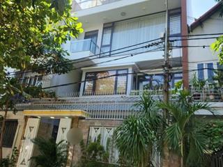 Nhà 4 tầng hàng hiếm bên sông  dt 8*15m  đường 10m  giá 17 tỷ