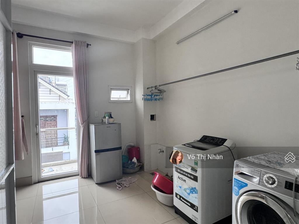 Giá mềm cho căn nhà 4 tầng đường xe tải thông ngay đh luật  gần sông  giá 10.5 tỷ tl