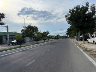 Bán đất thổ cư yên ninh dt 300m2, phù hợp xây khách sạn, nhà hàng, kề đường ra bãi tắm bình sơn