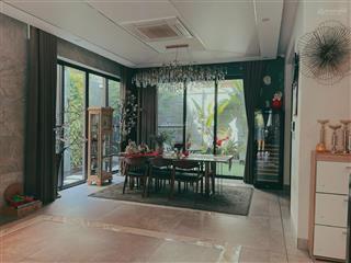 Cho thuê căn biệt thự c 37 bác hà diện tích 180 mét mặt tiền 10 m ét x 4 tầng nhà mới