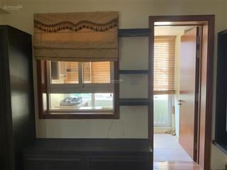 Cho thuê căn hộ chung cư m3  4 nguyễn chí thanh diện tích 120 m2, 3 phòng ngủ 2 vệ sinh