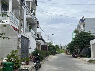 Bán đất 4x16m, 64m2 kdc samsung village trục đường 10m chỉ 4,4 tỷ