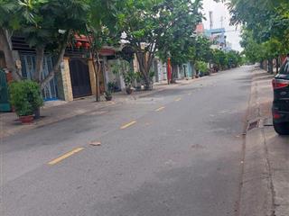 Bán 7 phòng trọ 136m2 đ12m p cát lái q2 6 tỷ, sổ hồng bao sang tên ngay, 0902 966 ***