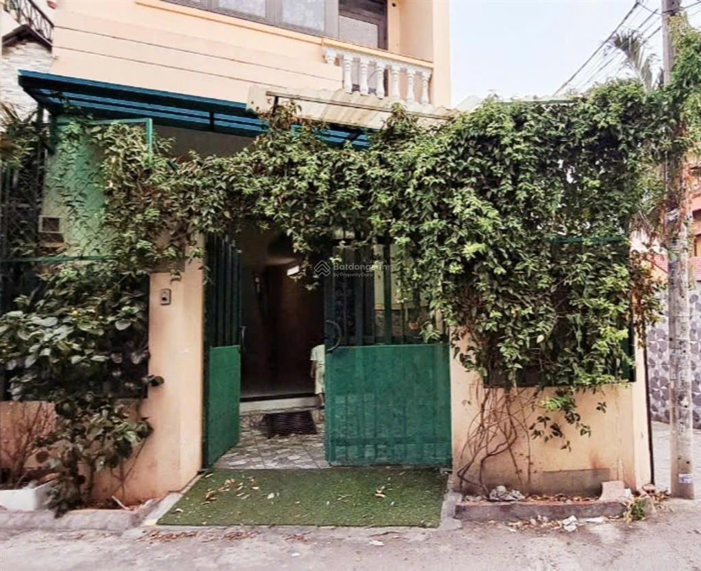 Bán nhà mt đường xe tải 62m2 3 tầng hướng tây bắc gần bv q2 sổ hông 4,9 tỷ bao sang tên 0764 994 ***