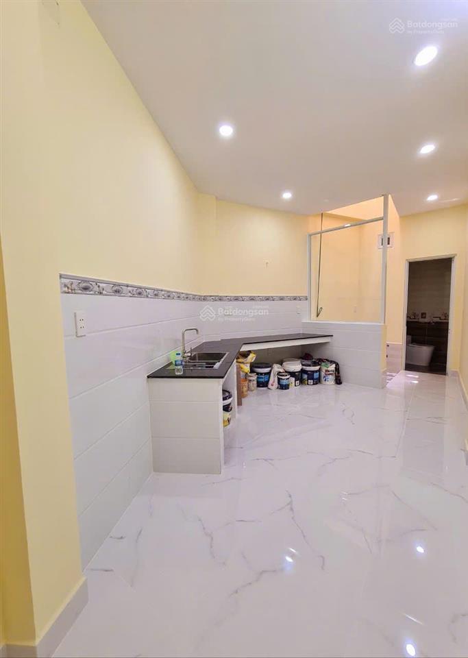 Bán nhà mt đường xe tải 62m2 3 tầng hướng tây bắc gần bv q2 sổ hông 4,9 tỷ bao sang tên 0764 994 ***