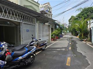 Bán nhà mặt tiền đường 38, p. bình trưng đông, quận 2, 49m2, 3tỷ890,  0903 333 *** mr viên