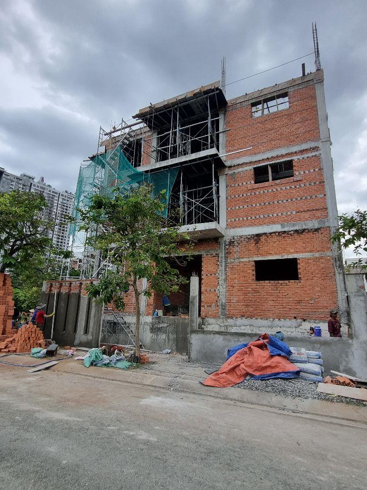 Bán lô đất góc 2 mặt tiền đường 14m và 12m, 8.5x18.5, 156m, giá chỉ 58tr/m , xây dựng ngay