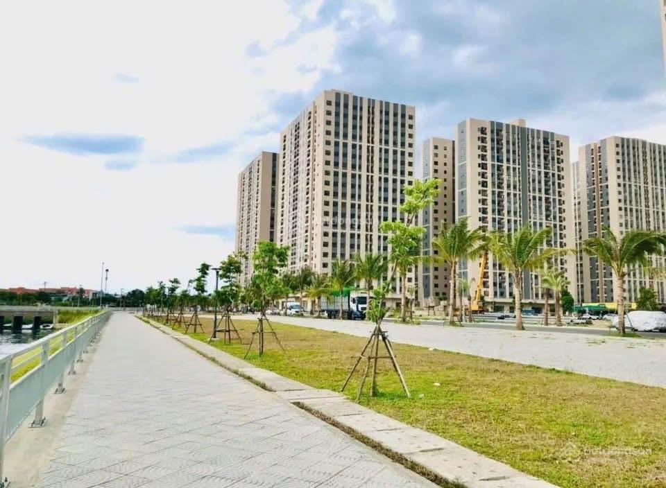 Cần bán nhanh lô đất golden hill giá tốt nhất thị trường gần trục chính vị trí đẹp