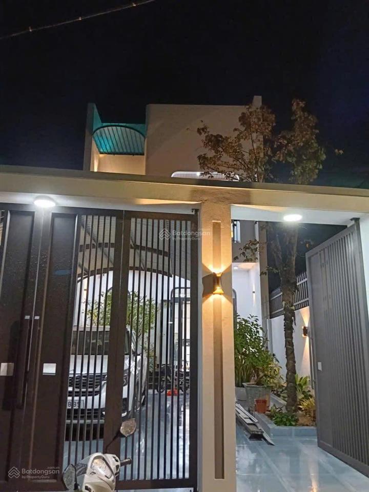 Ngân hàng thanh lý căn nhà ngay mặt tiền đường trần văn giàu  shr  1,25 tỷ