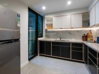 Cần bán căn hộ duplex zenity. q1  3pn, 3wc  full nội thất.