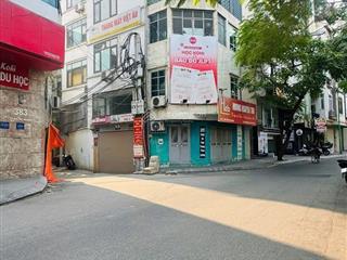 9,8 tỷ nhà mặt ngõ. 3 nhà ra phố. kinh doanh  ô tô đỗ cửa  lô góc