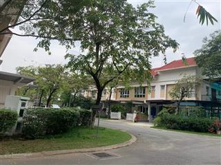 Cần tiền bán nhanh căn nhà phố 120m2 giá 7,5 tỷ tại nhà phố compound eco xuân bình dương