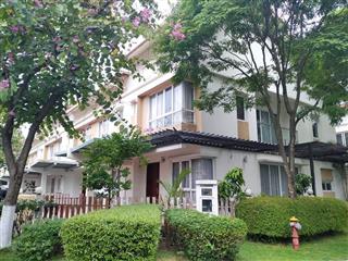 Bán nhà phố 2 tầng tại eco xuân, giá 7,4 tỷ, 120m2, 5pn, 3wc. 0933 952 *** em thanh hiền