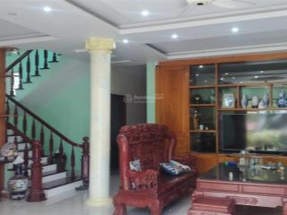 Chính chủ bán nhà mặt phố phường minh tân, kinh môn, 190m2, 4 tầng, mt=10m, 3 thoáng