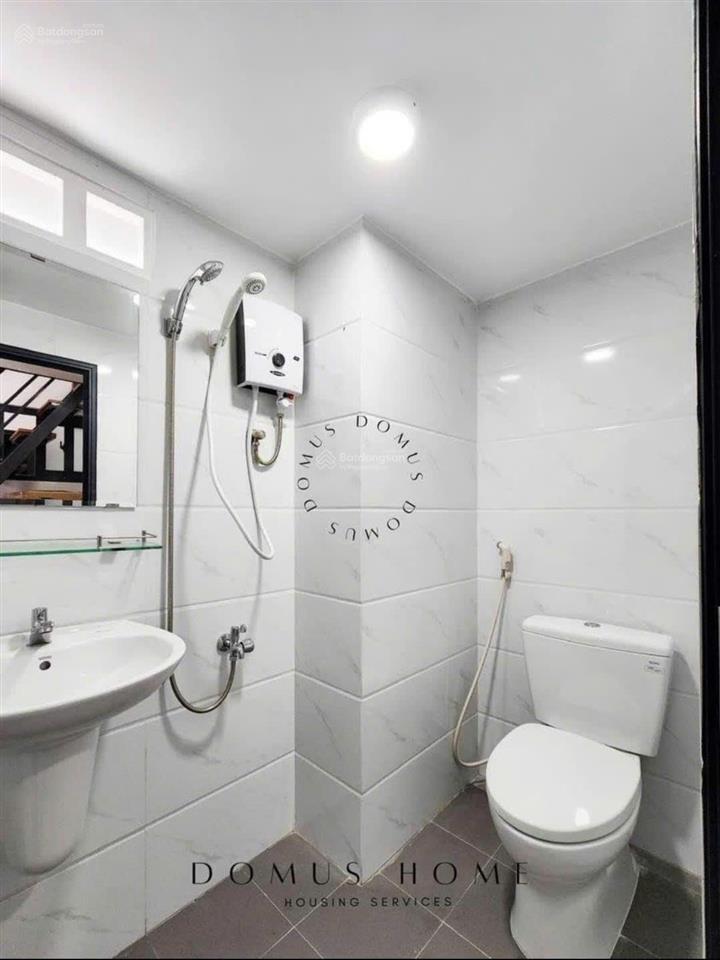 Phòng trọ full nội thất, ngay lý thường kiệt, cửa sổ thoáng mát, giáp q10