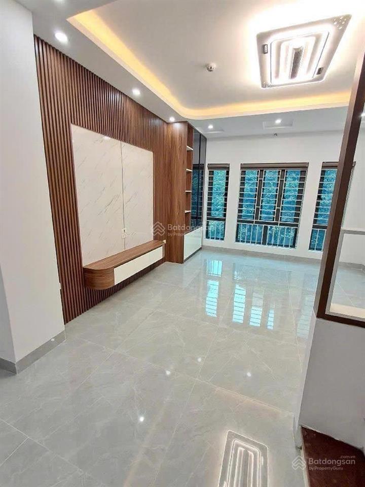 Chính chủ gửi bán 10 lô nhà đất dịch vụ cổng đồng la khê. nút lê trọng tấn tố hữu. giá từ 13 tỷ