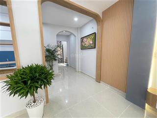 Bán nhanh nhà đường trần lựu q2 , dt 80m2, 8ty9 còn thương lượng , cho thuê 35tr/1th