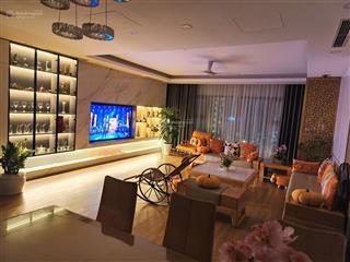Bán gấp giá rẻ ch 3pn 138m2 full nội thất cc hà nội paragon, dịch vọng, cầu giấy.  0989 122 ***