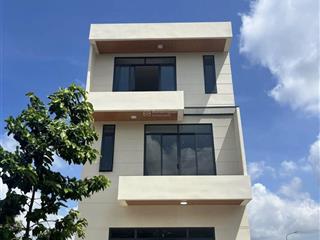 Pháp lý sổ riêng, hỗ trợ sang tên ngay trong ngày, diện tích 70m2